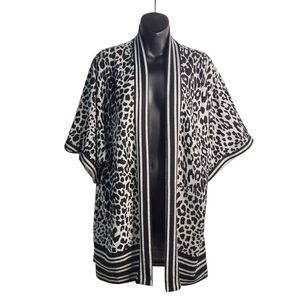 Crew Knitwear Womens Short Sleeve  Relaxed Fit Leopard Print Cardigan Size Large